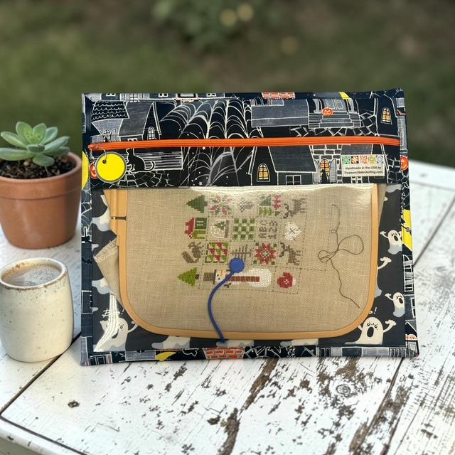 Cross Stitch Project Bag - Halloween - Standard Bag