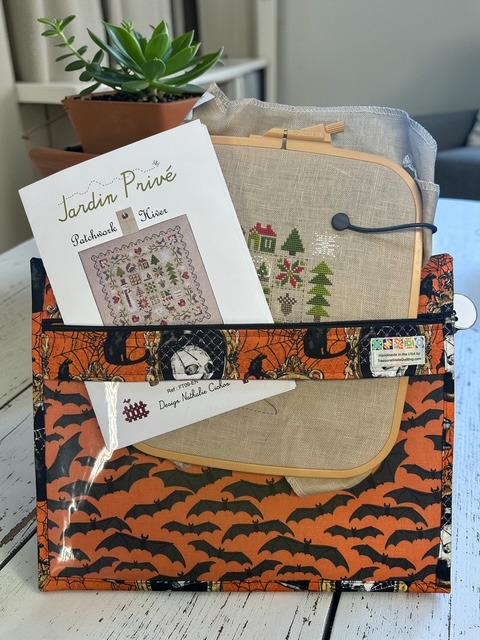 Cross Stitch Project Bag - Halloween Skulls - Standard Bag
